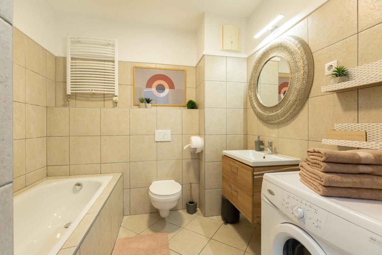 Budapest Holidays Apartments Family Экстерьер фото